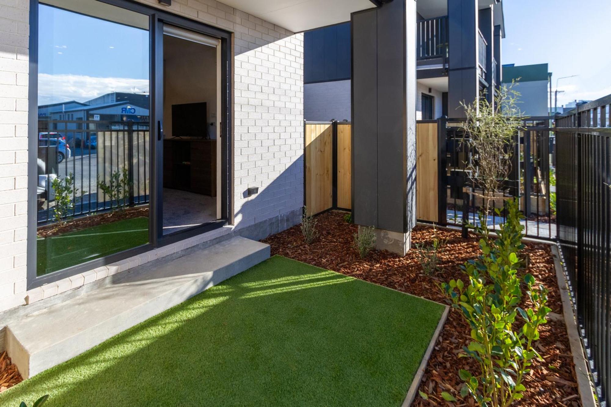 Single Level Studio Escape On Wilmer St - Central Christchurch Exterior photo